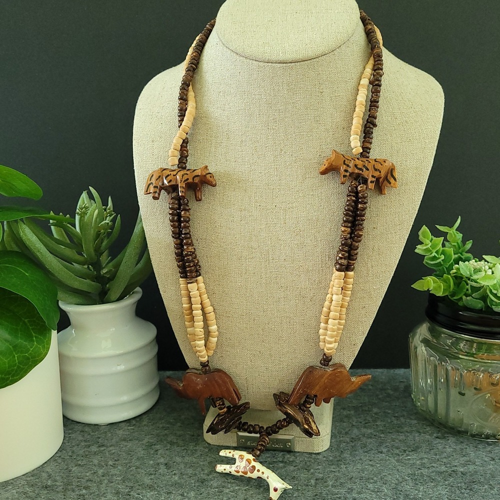 OOAK Folk Art Carved Wood Safari Animal Tiger Giraffe Necklace 26in
